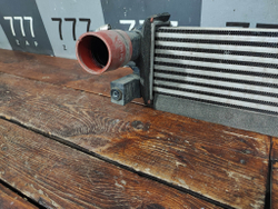 Интеркулер Exeed TXL 19-нв Б/У Оригинал 302000960AA