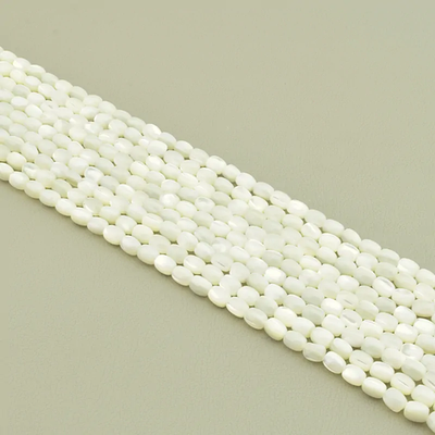 Нитка Перламутр 39 см. (Без замка) - Молочная