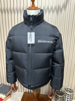 Пуховик Balenciaga