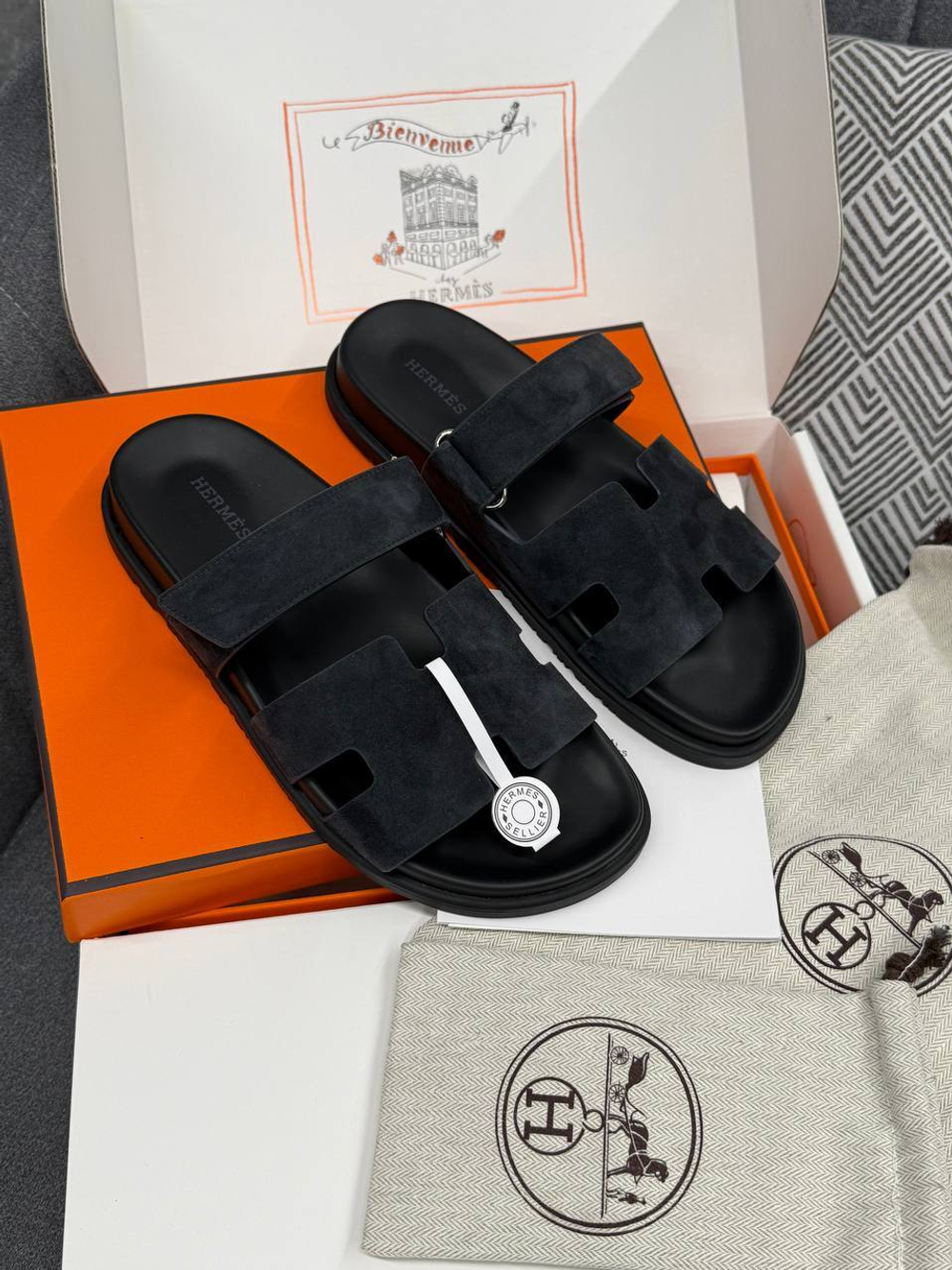 Шлёпанцы Hermes