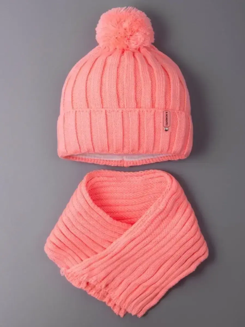 Шапка для девочки осенняя и шарф