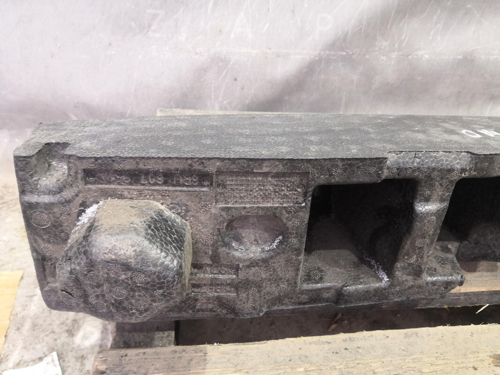 Абсорбер заднего бампера Volkswagen Polo 5 sedan  Б/У Оригинал 6RU807251A