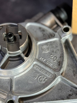 Вакуумный насос BMW N20 F20 F30 11667640279