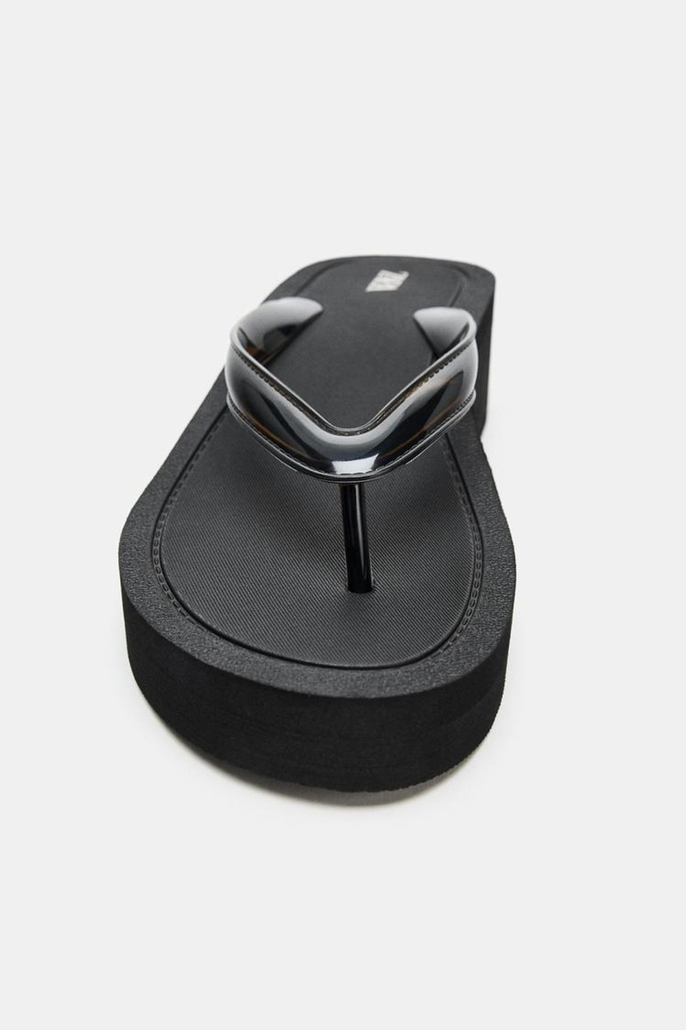 ZARA САНДАЛИИ НА ПЛАТФОРМЕ, ЧЕРНЫЙ