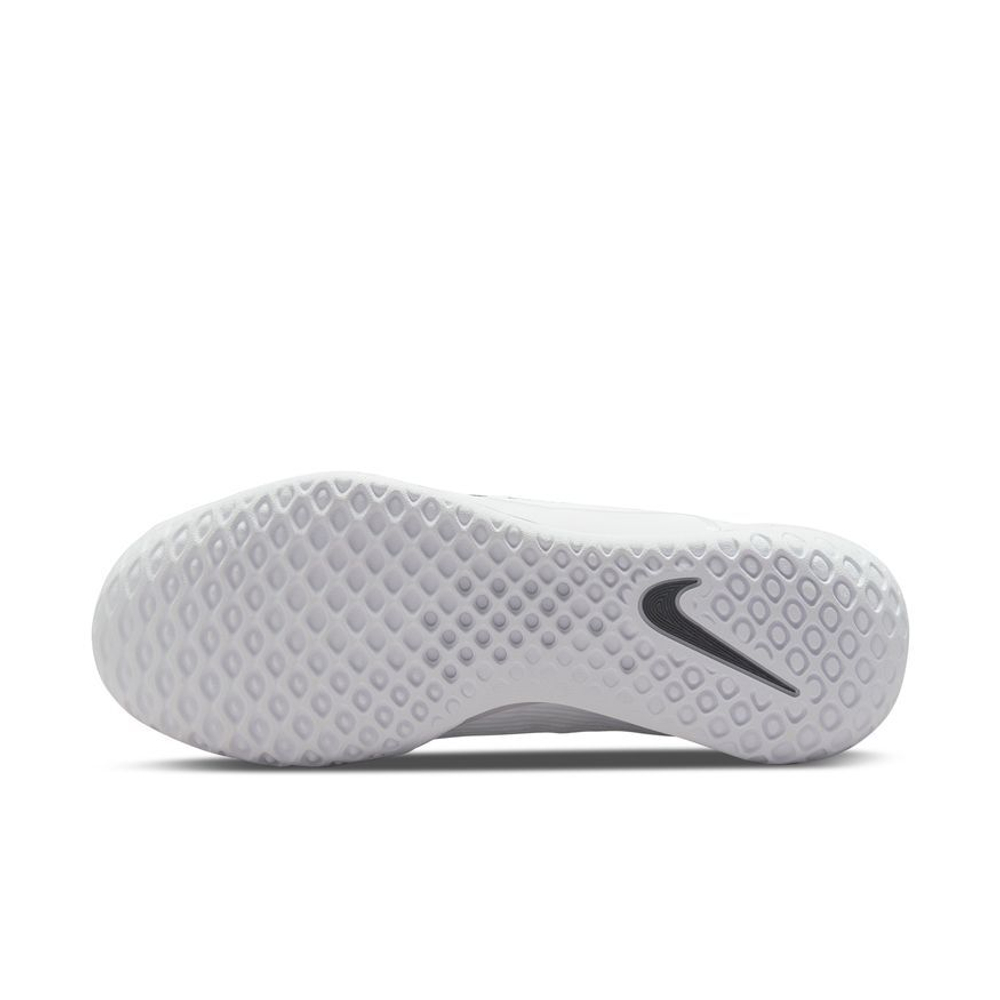 Мужские кроссовки теннисные Nike Zoom Court NXT - white/black