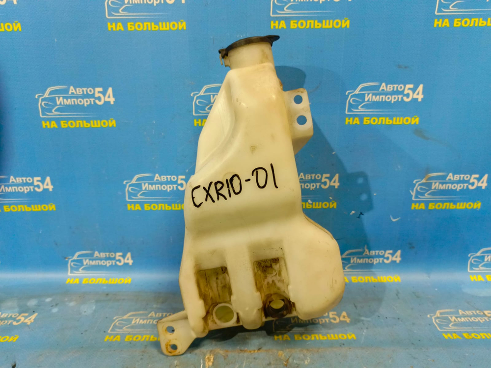 Бачок омывателя TOYOTA ESTIMA 1993