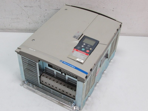 Schneider Electric ATV58PD12N4