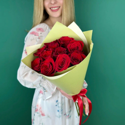 Bouquet of 11 Ecuadorian roses Freedom