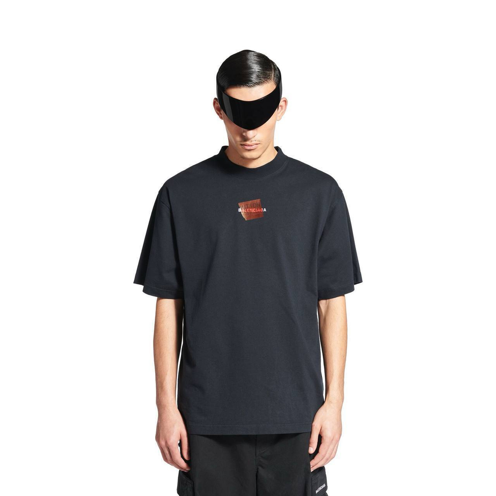 Футболка Balenciaga