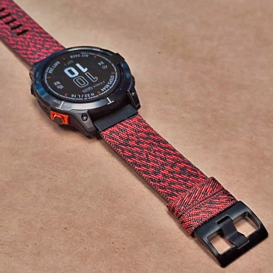 Ремешок нейлоновый 22 мм жакардовое плетение для Garmin MARQ / Epix / Fenix (47 мм) (Красный, черный)