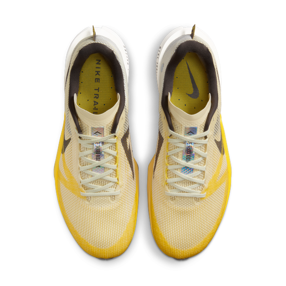 Кроссовки NIKE ReactX Terra Kiger 10 Бежевые кроссовки Низкие Желтые мужские