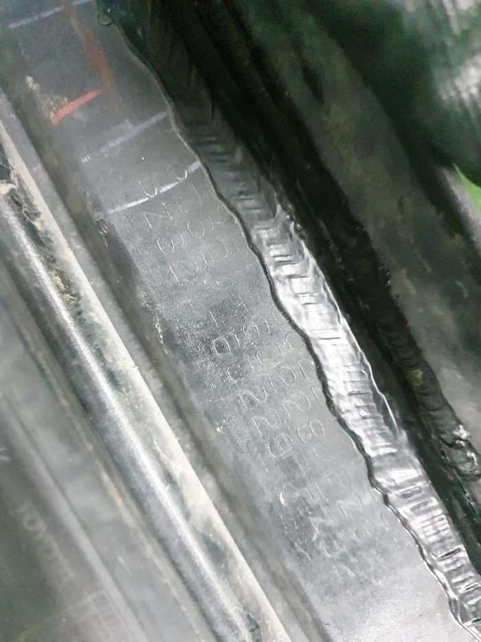 Юбка переднего бампера Toyota Land Cruiser 200 (2015-2021) TRD