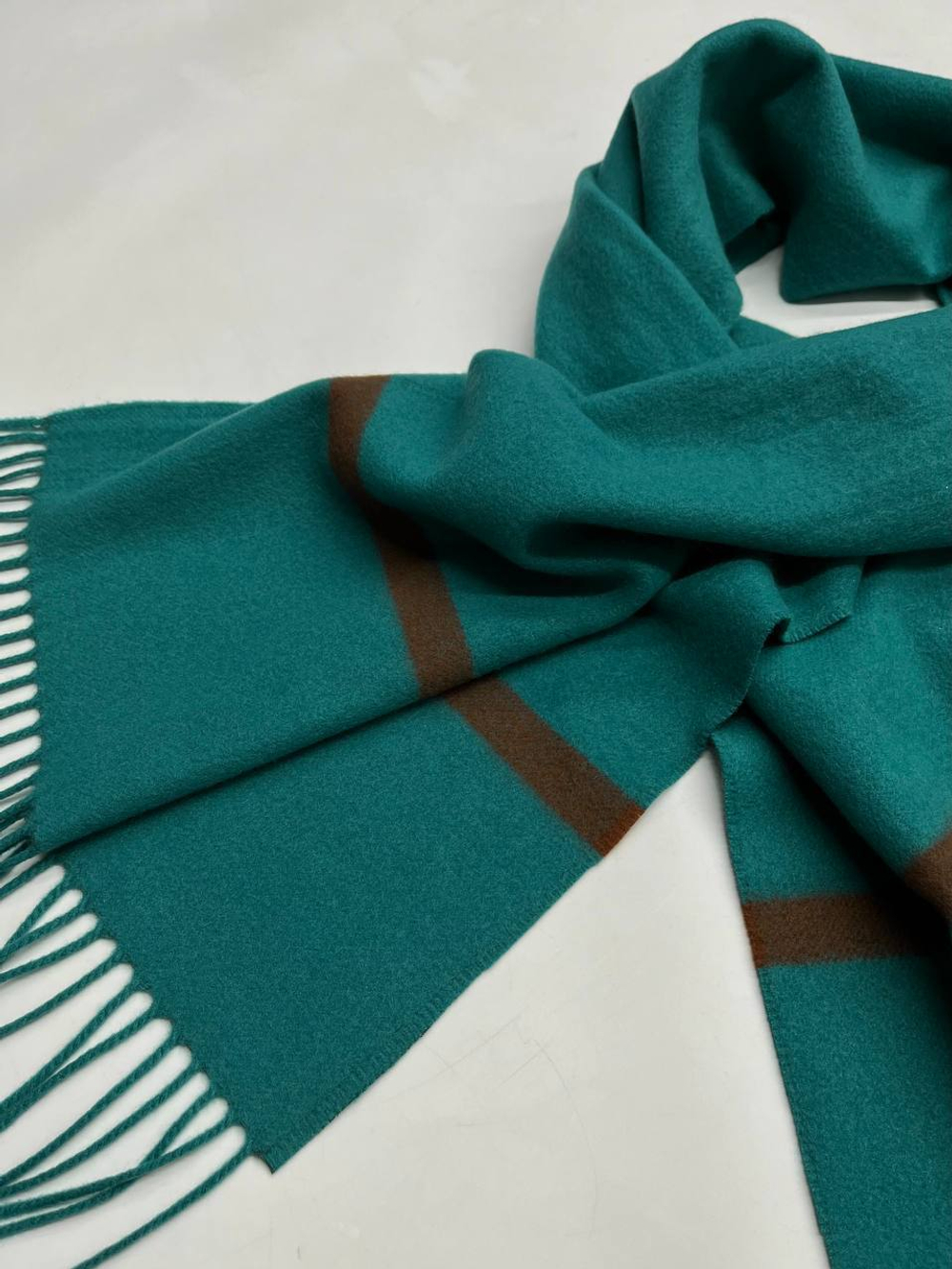 Купон кашемировый Gucci бирюзовый с коричневыми полосками