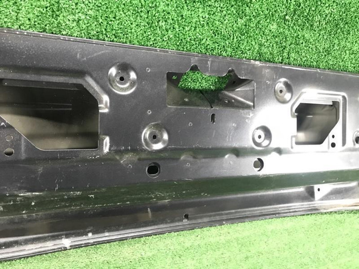 Борт откидной BMW X5 G05 (2018-н.в.)