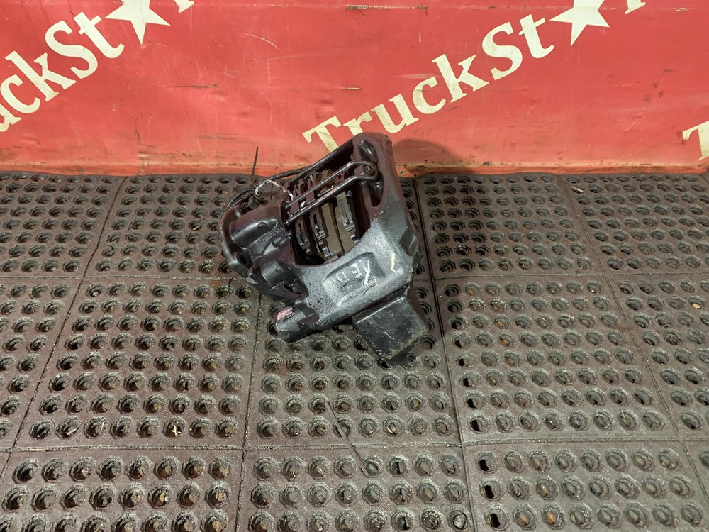 Суппорт левый 2023г