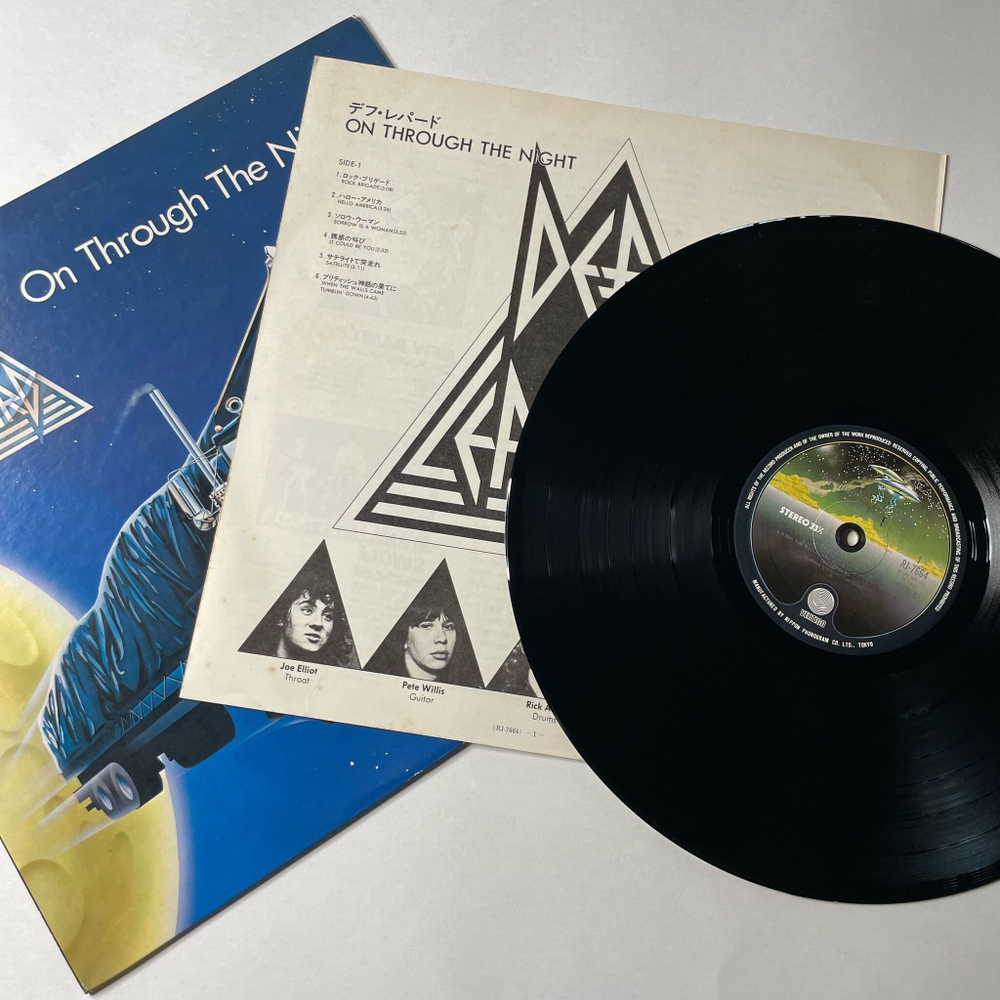 Винтажная виниловая пластинка LP Def Leppard On Through The Night (Japan 1980) (No Obi)