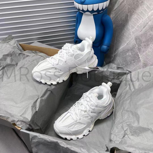 Белые кроссовки Balenciaga Track Trainers Recycled Sole