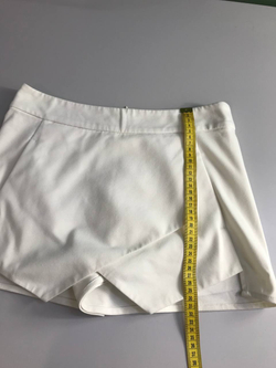 Юбка-шорты Kira Plastinina модная, маркировка XS, визуально 42 размер