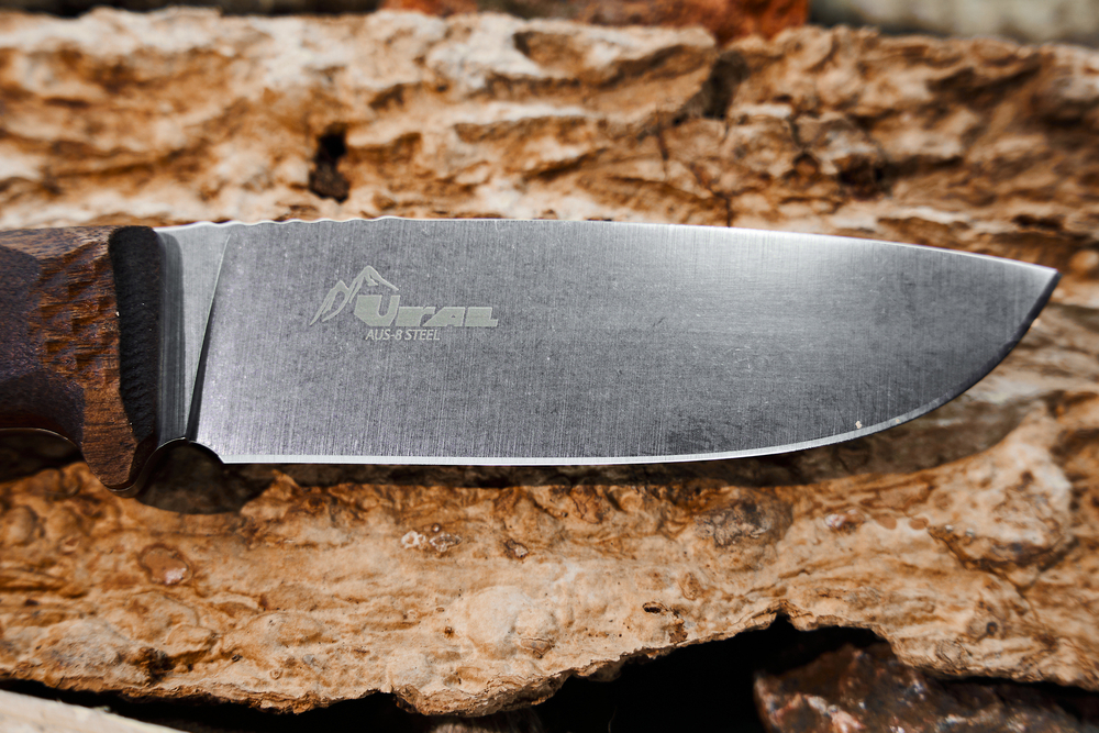 Туристический нож Ural AUS-8 StoneWash Орех