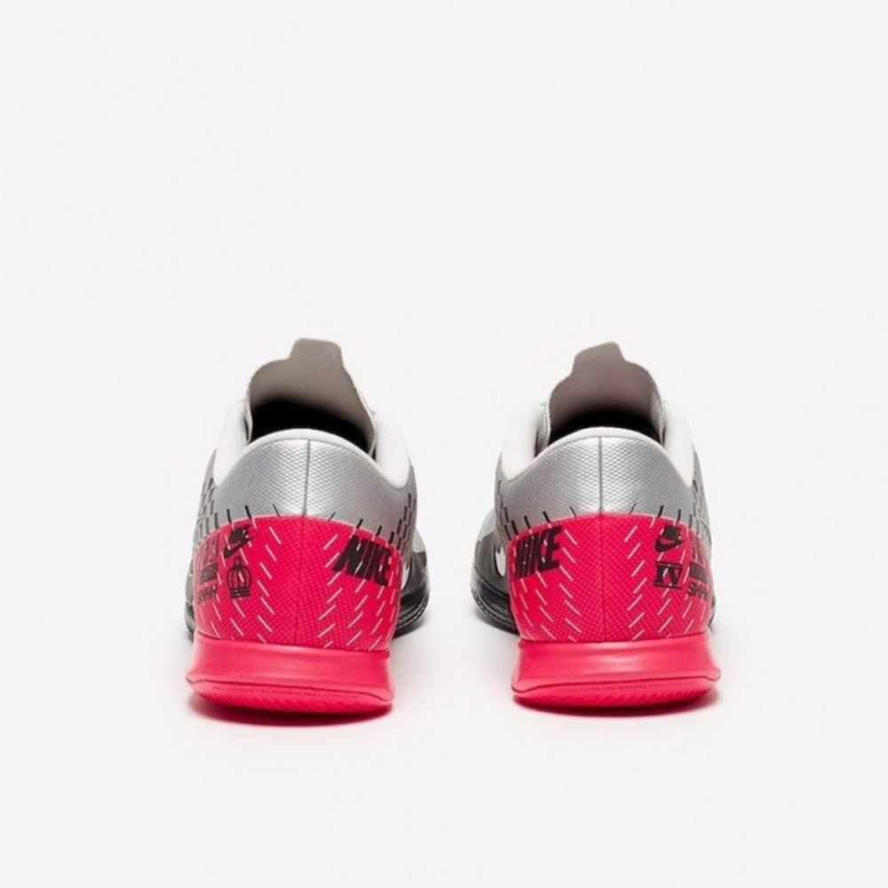 AT7994-006 Футзалки Nike VAPOR 13 ACADEMY NJR IC
