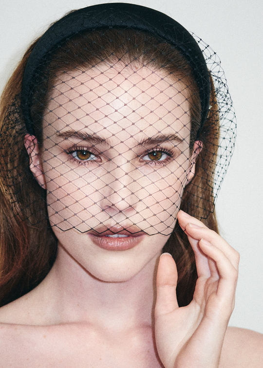 Вуаль классическая на объемном ободке