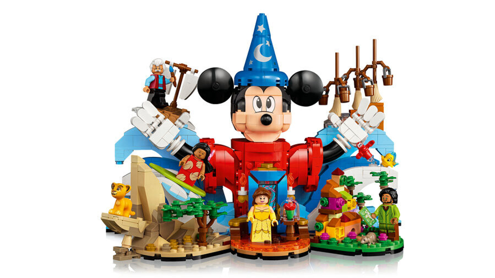 Конструктор LEGO Ideas Disney 21352 Диснеевская Магическая Вселенная