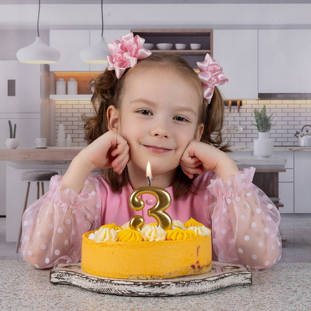 Свечи-цифры Золотые, 8 см