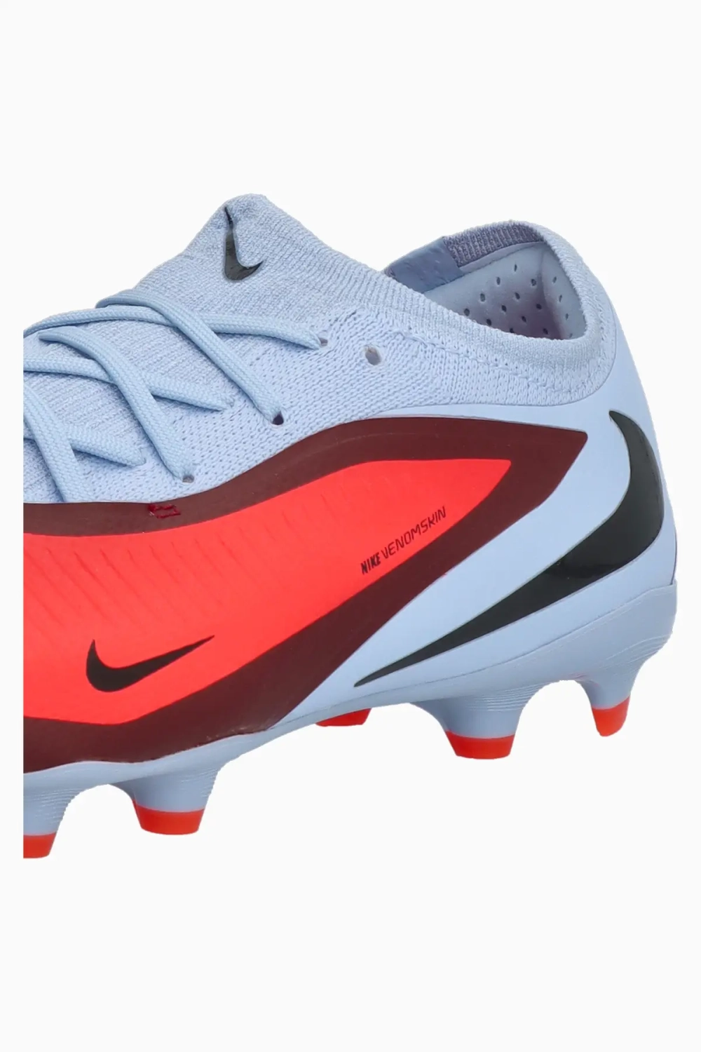 Бутсы Nike Phantom 6 Low Pro FG/MG Junior