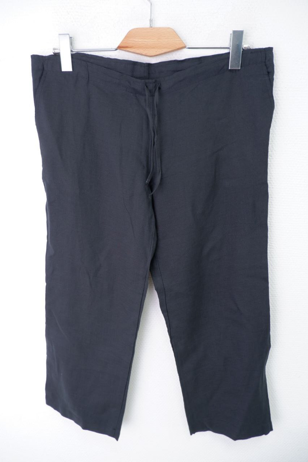 Капри черные из льна 42 размер, новые