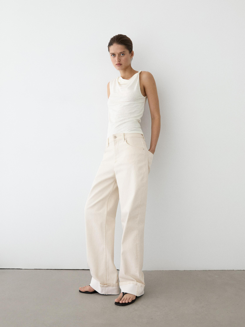 Massimo Dutti Топ с драпировкой и стразами, белый