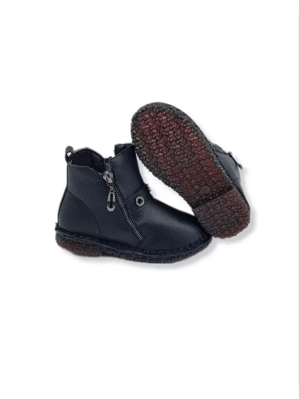 Ботинки мягкие для девочки на весну