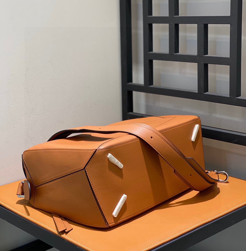 Loewe Puzzle 36 cm