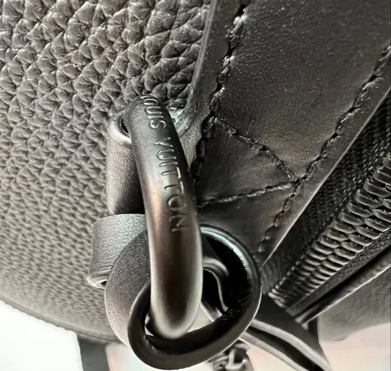 Рюкзак Louis Vuitton Aerogram черный