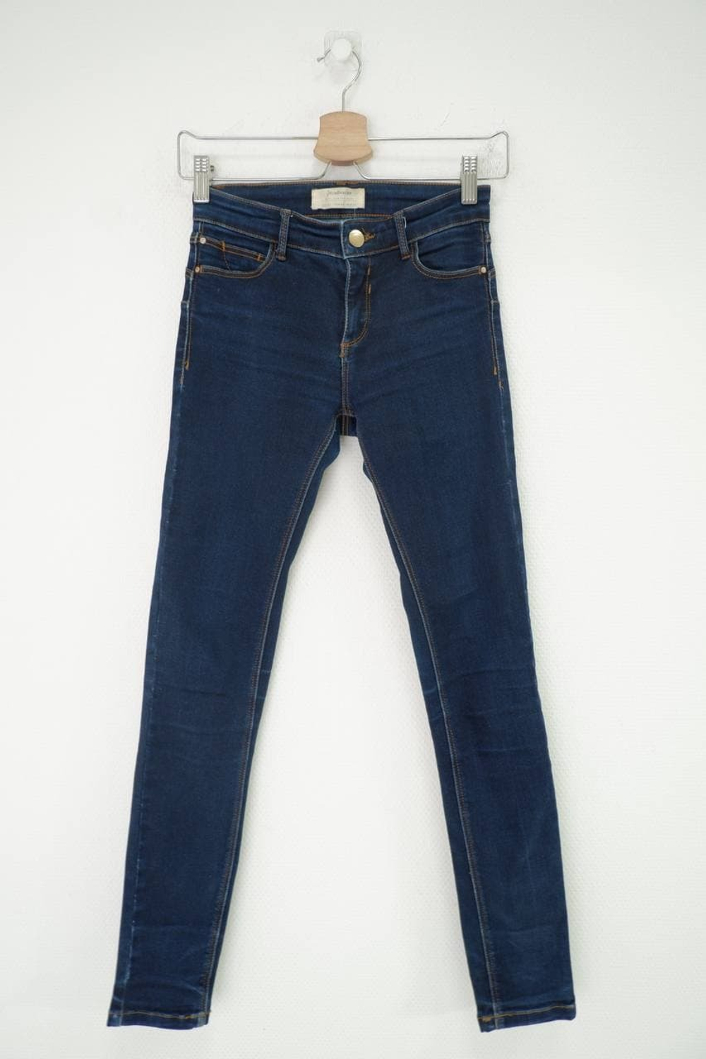 Джинсы Stradivarius зауженные 38 размер