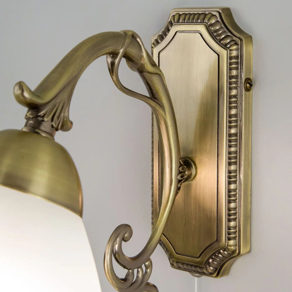 Citilux Латур CL413411 Бра с выключателем Бронза