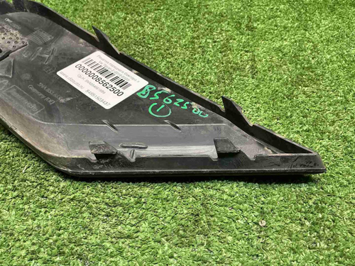 Решетка переднего бампера левая VW Tiguan 2 16-20