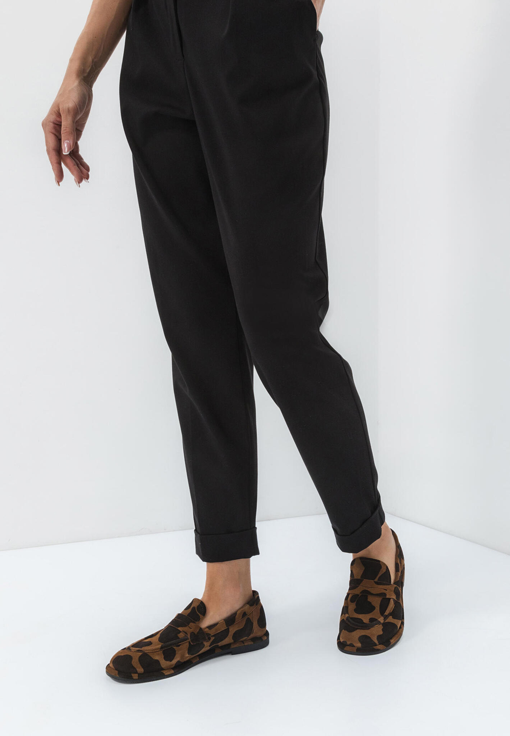 Лоферы // Nino // Cognac // Suede