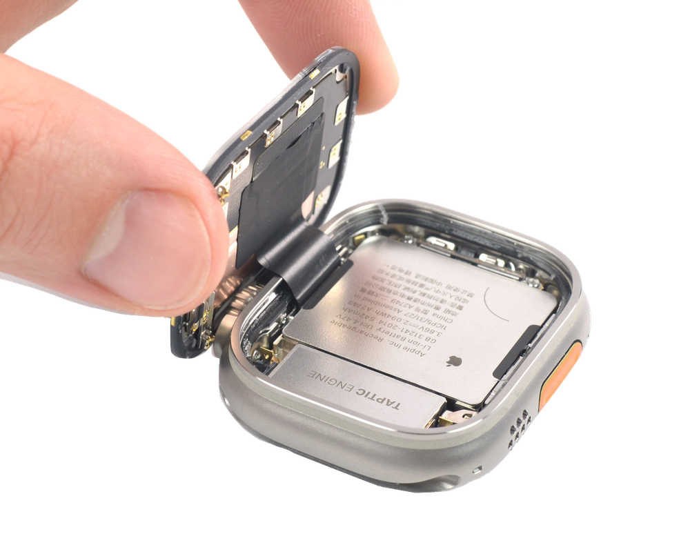 Замена стекла дисплея на Apple Watch Ultra