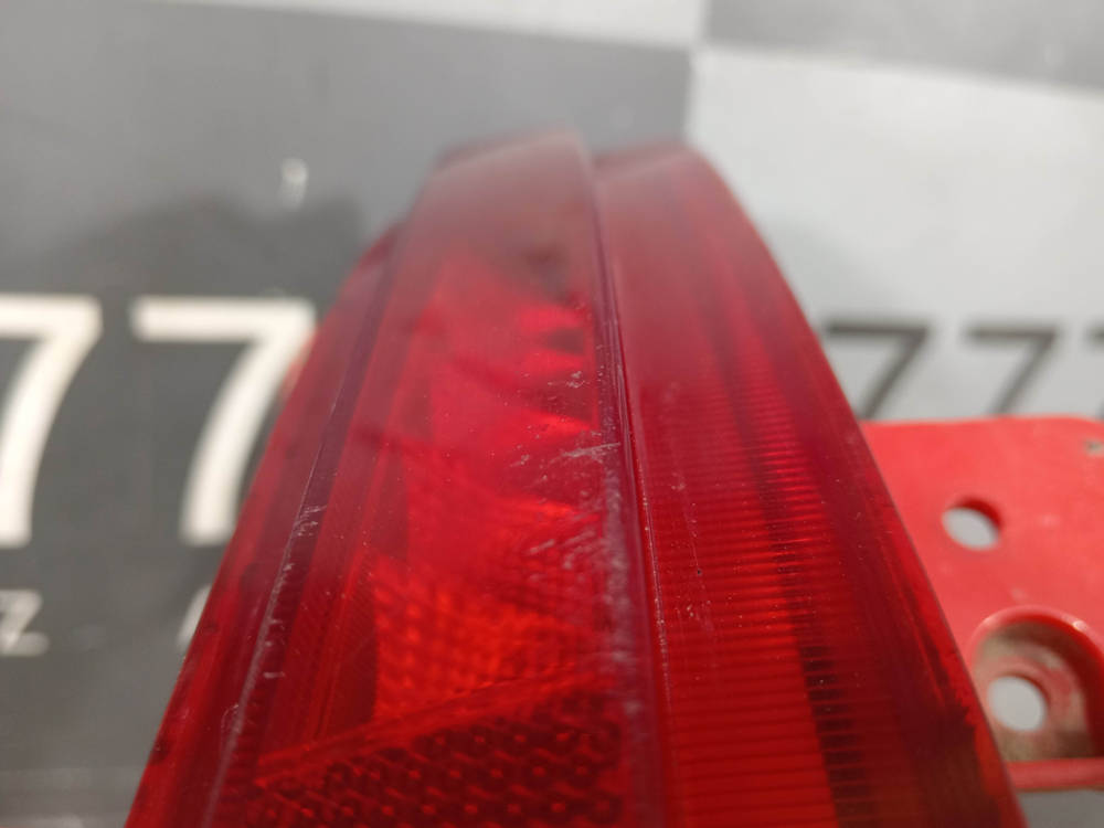 ПТФ задний левый Geely Monjaro 21-нв Б/У Оригинал 7057035300