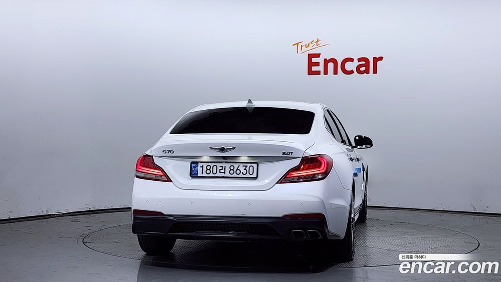 Genesis G70 2.0T (06.2020)