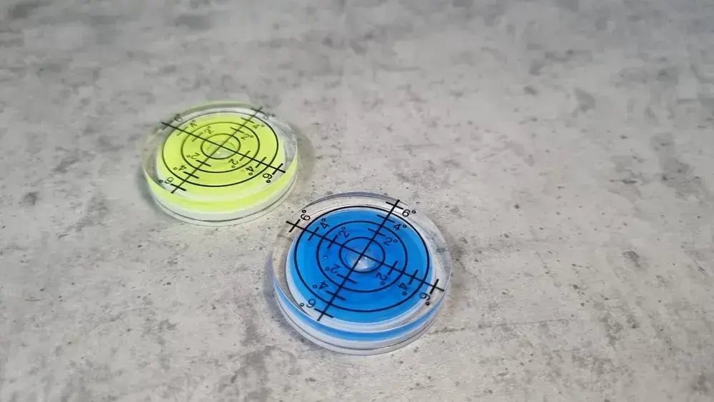 Уровень круглый пузырьковый мини, строительный mini уровень круглый. от QBuy. Салатовый