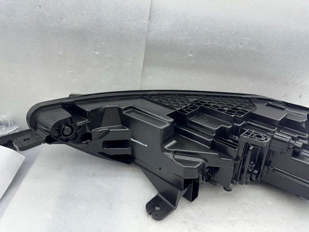 Блок фары LED левой оригинал BYD Qin L