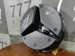 Кронштейн эмблемы Mercedes C (W205) 14-18 Б/У Оригинал A0008880060