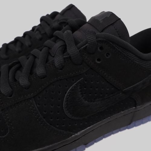 Кроссовки Nike x Undefeated Dunk Low SP артикул:DO9329-001 - купить в магазине Дайс