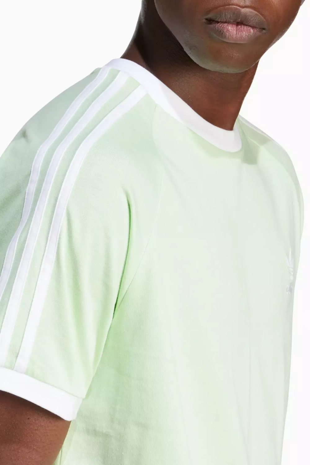 Футболка adidas Adicolor Classics 3-Stripes