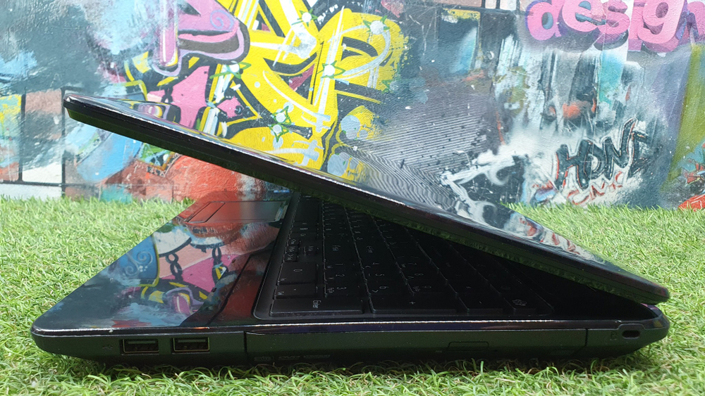 Ноутбук Packard Bell i5/16 Gb/GT620M 1ГБ/ EASYNOTE TV11HC-52456G50Mnks