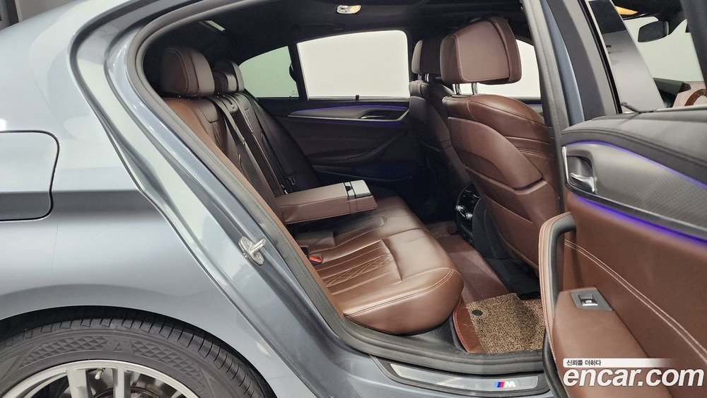 BMW 5 Series (G30) 520d M Sports Plus (09.2019)