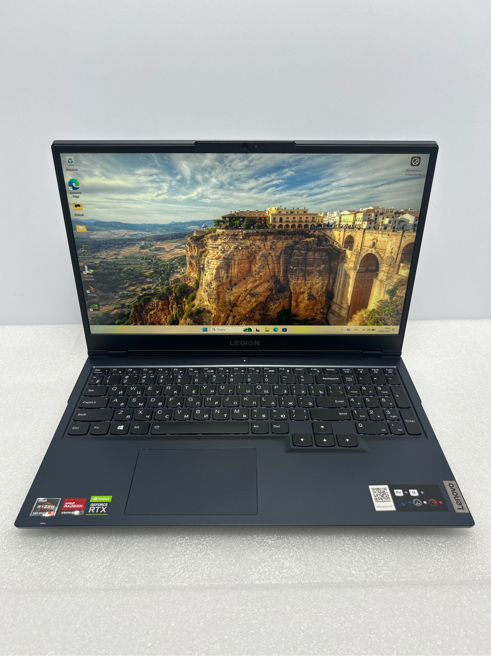 Ноутбук Lenovo Legion 5 Gen 6 15.6"/AMD Ryzen 7 5800H/RAM 16 GB/SSD 512GB/nVidia GeForce RTX 3060 6 GB/1920x1080/IPS 165Hz/DOS/Подсветка кл-ры: LED/черный. Состояние: C1