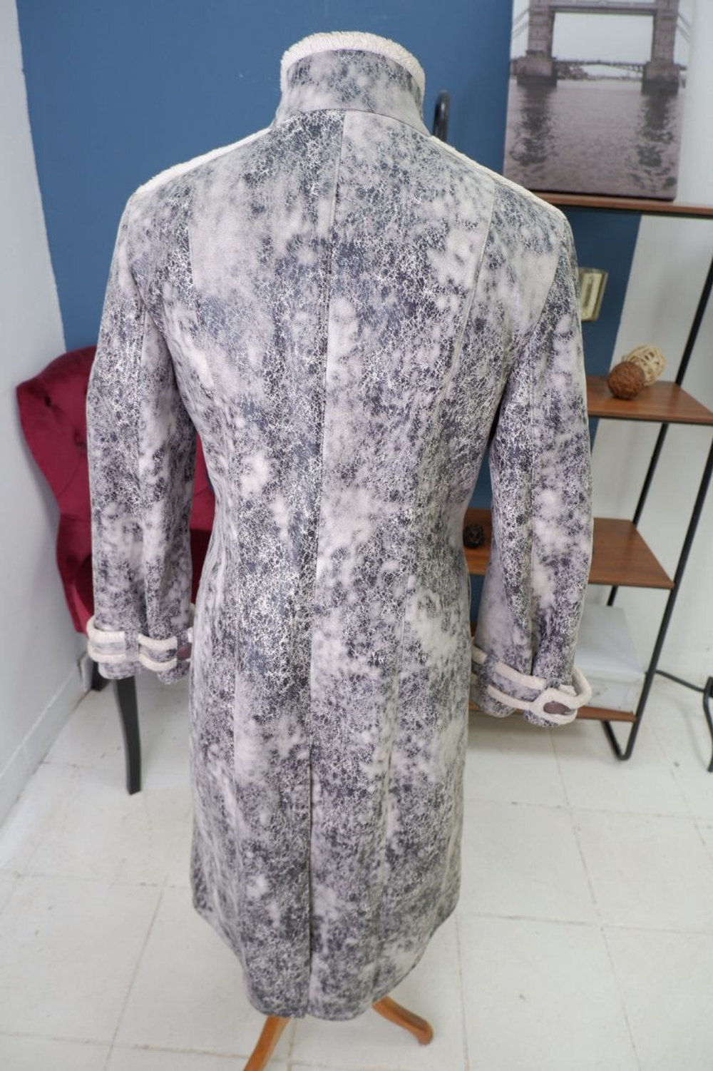 Дубленка Amalia Collection демисезонная 46 размер