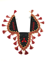 Вымпел тройной Fuso (экокожа, черный с красными кисточками)